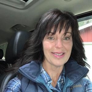 Meet your Posher, Regina